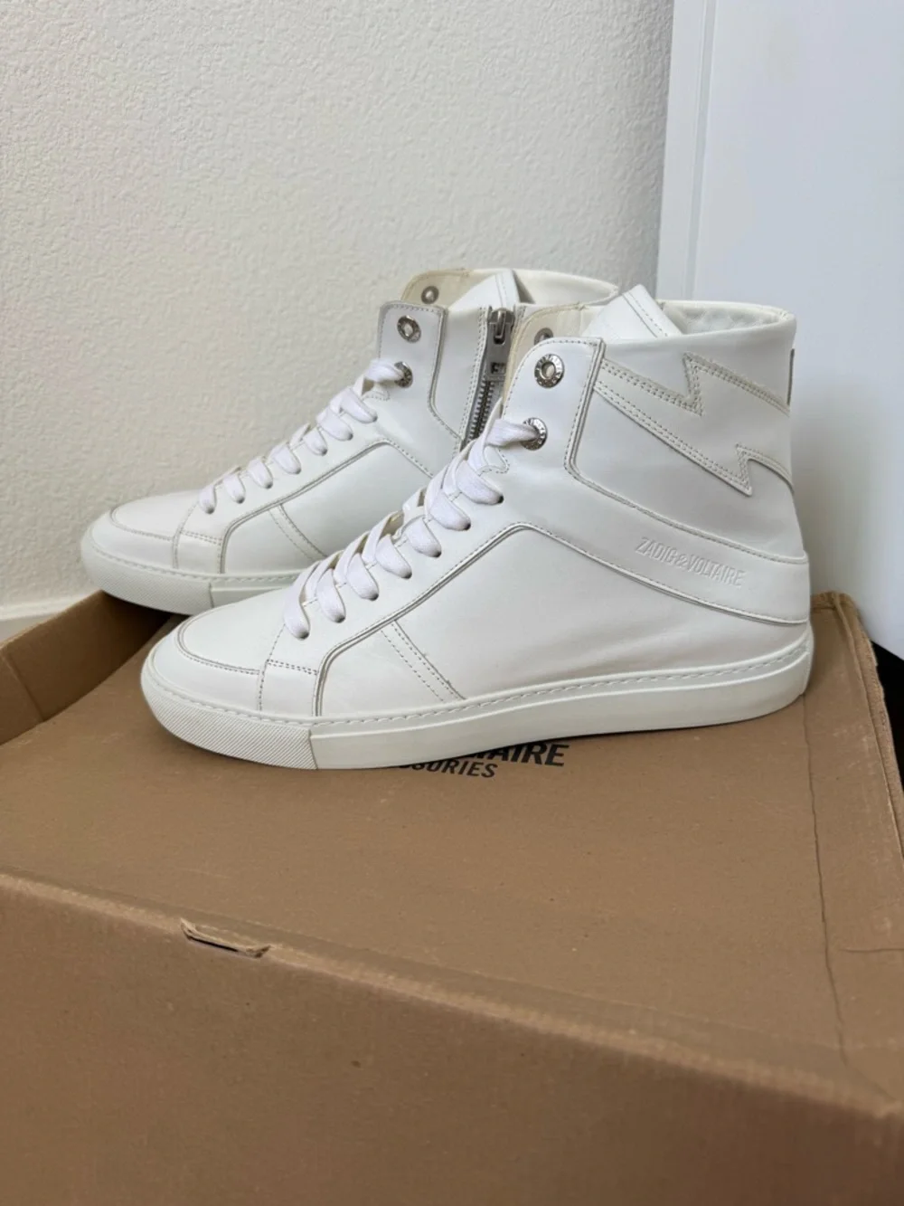 Zadig & Voltaire Men’s High Flash smooth High-Top Leather Sneakers.White. ZV1747 - Picture 8 of 13